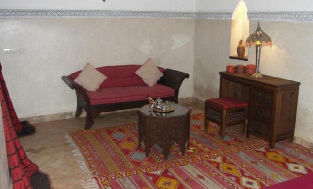 Riad El Noujoum Μαρακές Δωμάτιο φωτογραφία